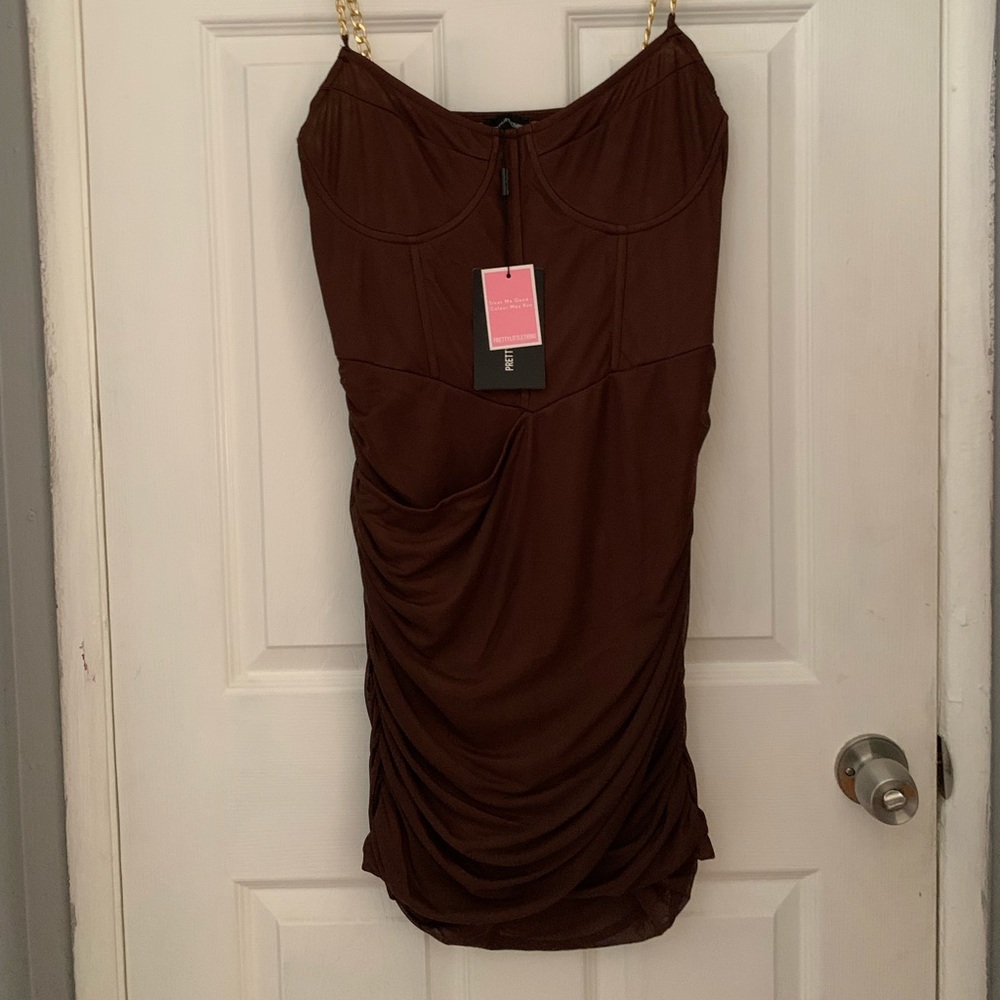 Brown dress